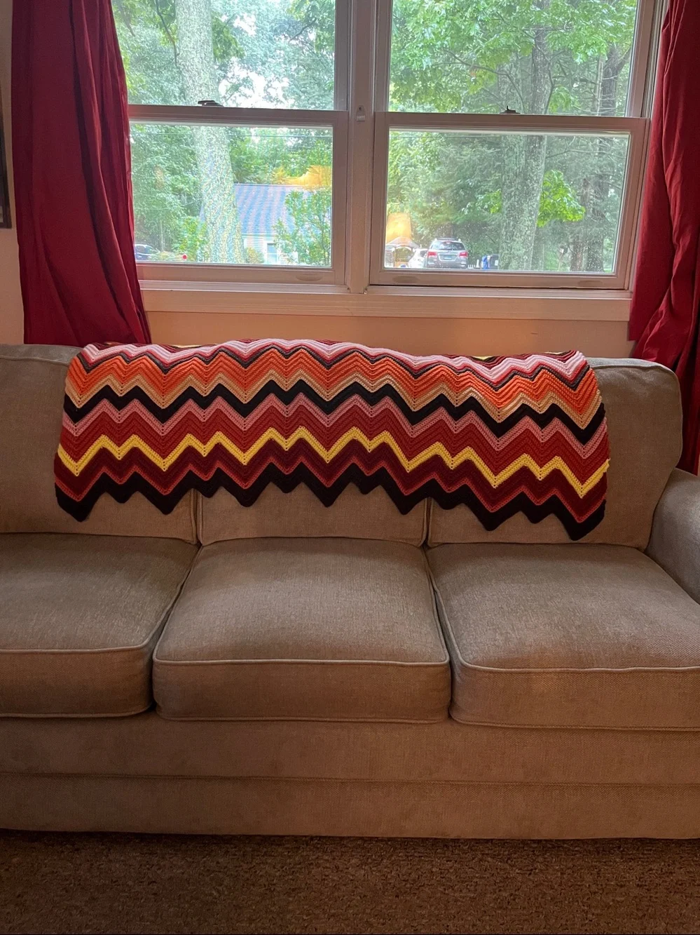 vintage crochet chevron ripple zigzag afghan blanket throw 1970s handmade 55x50